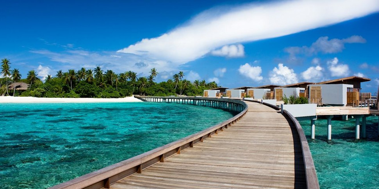 Park Hyatt Maldives Hadahaa on its own private island in the remote Gaafu Alifu Atoll in the southern Maldives, surrounded by a substantial house reef and the turquoise lagoon of the deep-south atoll