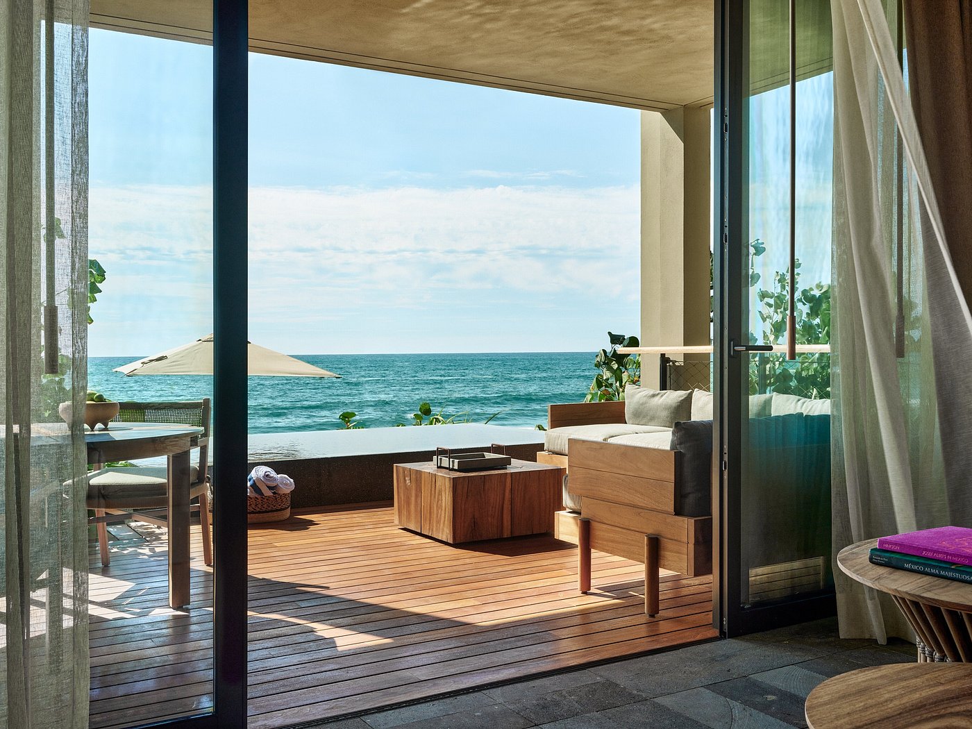 Rosewood Mandarina — the substantial cliff-top-and-jungle Pacific-facing resort on the Riviera Nayarit coast with the dedicated 158-key all-villa-and-residence configuration meticulously integrated into the substantial coastal jungle of the broader Mandarina master-planned community